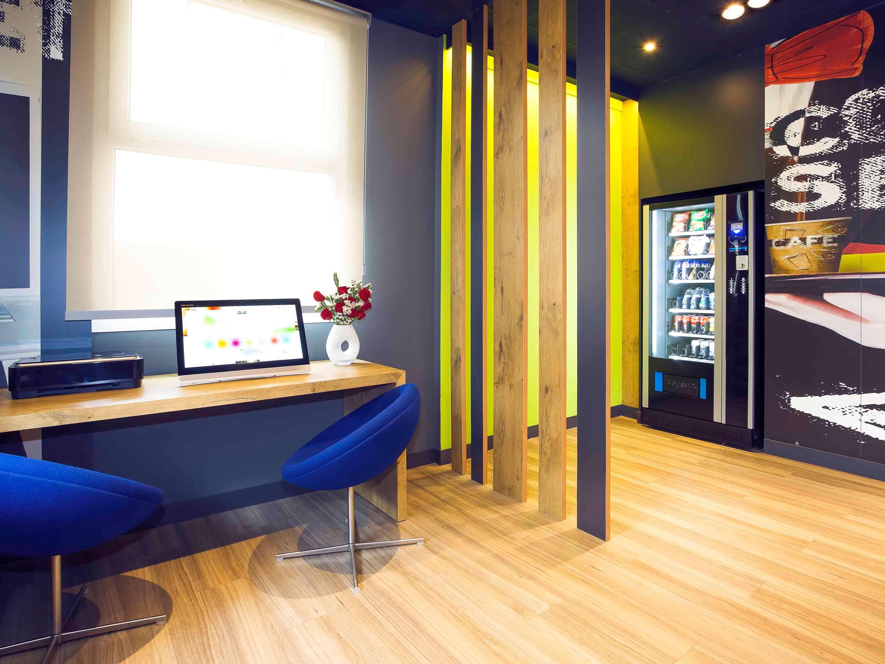 Ibis Budget Madrid Alcorcon Mostoles Екстер'єр фото